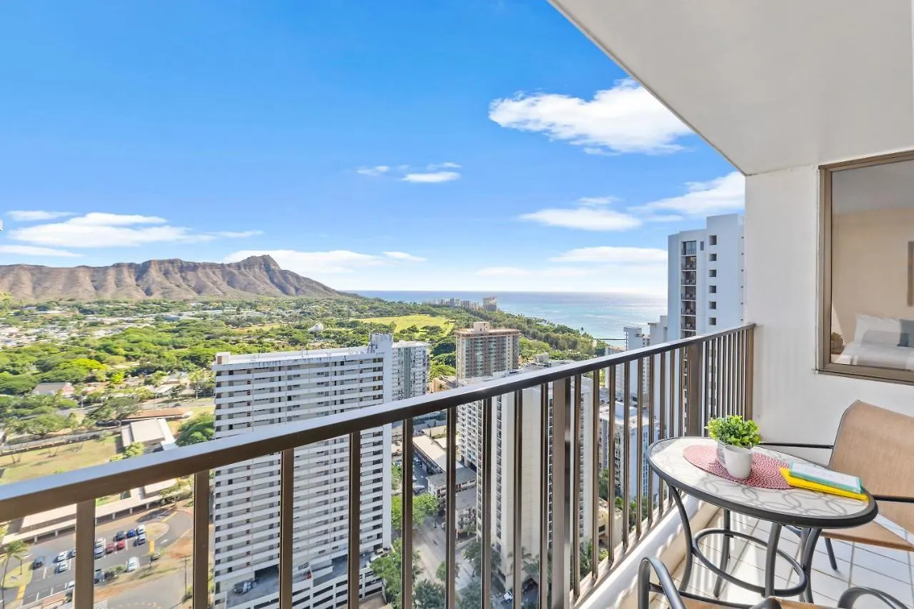 Beautiful 34Fl Condo - Diamond Head View - Parking Honolulu Apartment