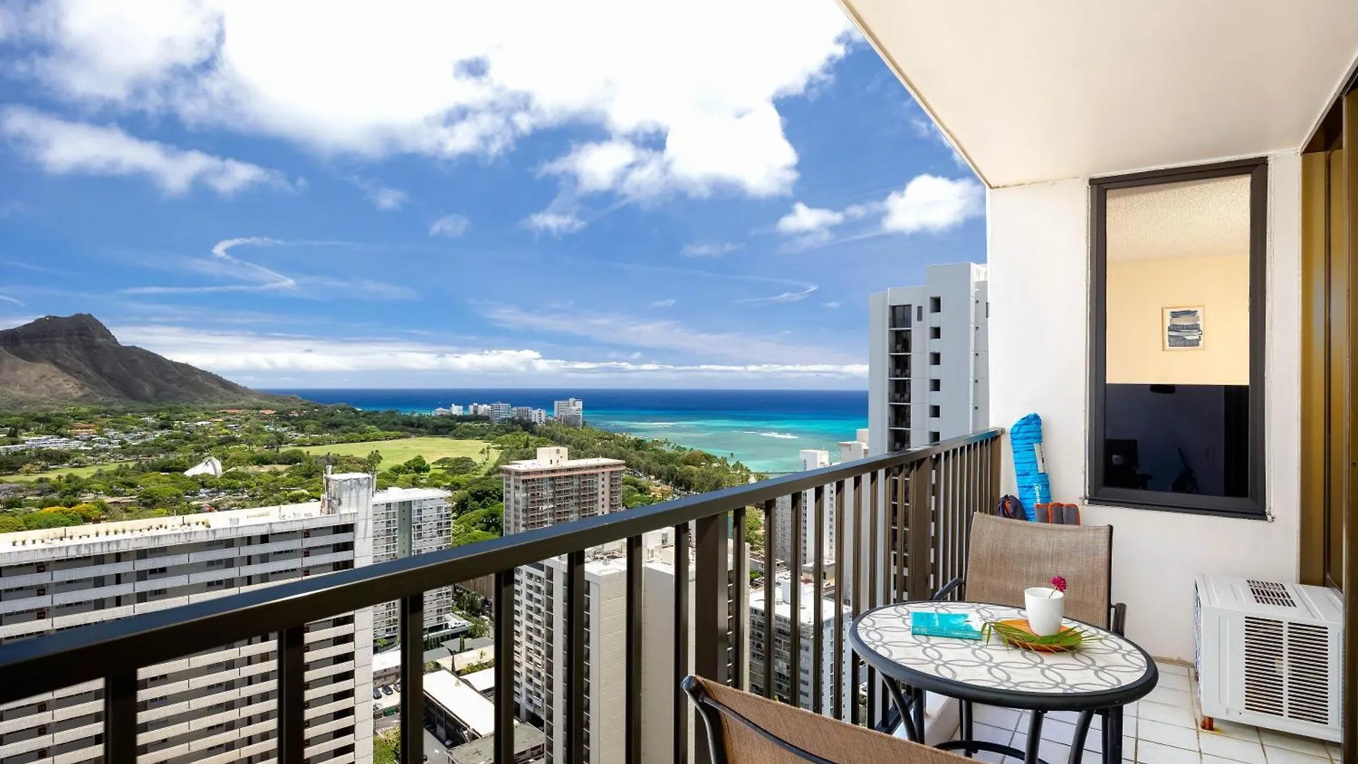 Beautiful 34Fl Condo - Diamond Head View - Parking 檀香山 公寓